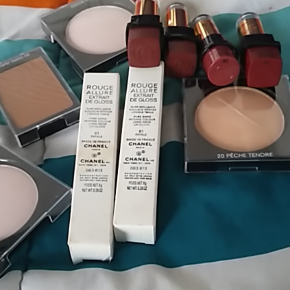 Chanel make-up